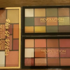 Set of 3 revolution pallettes with bonus pallette